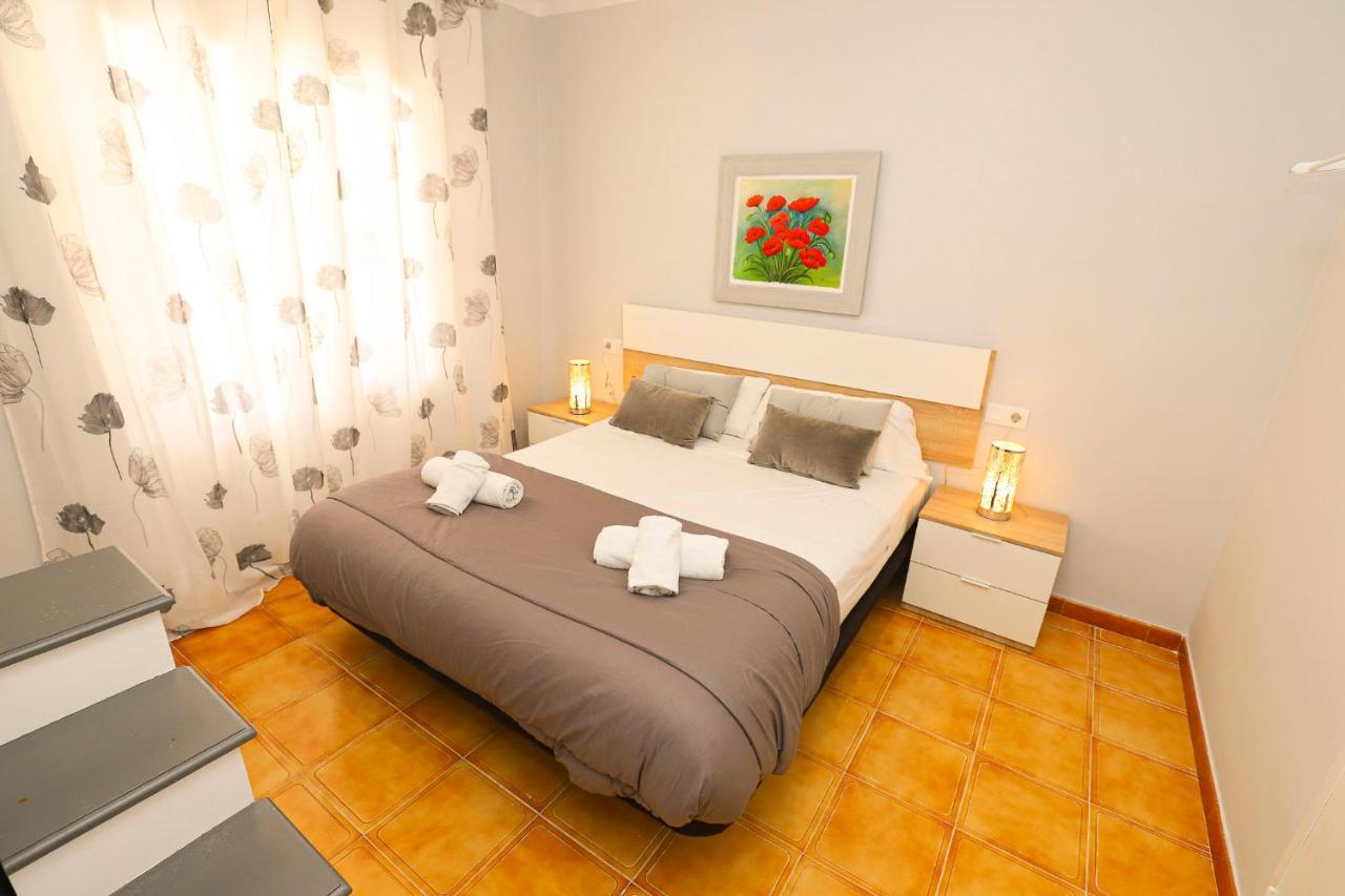 Differentflats Florida Apartment ซาลอว์ ภายนอก รูปภาพ